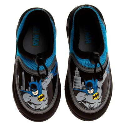 DC Comics Batman Boys Water Shoes -Kids Aqua Socks- Sandals Waterproof Sports Slip-on Superhero Beach Slides Swim Slippers (Toddler/Little Kid) 9 DC Comics Batman Boys Water Shoes -Kids Aqua Socks- Sandals Waterproof Sports Slip-on Superhero Beach Slides Swim Slippers (Toddler/Little Kid) - Image 7